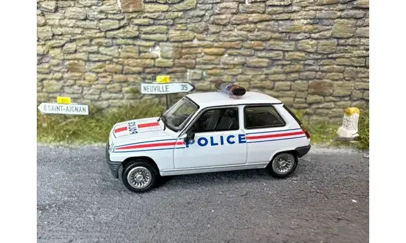 Renault R5 Alpine Turbo 1981 - Police