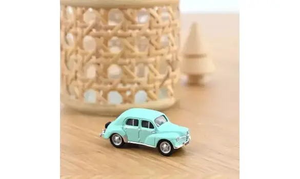 Renault 4CV 1955 Vert d'eau 1/87