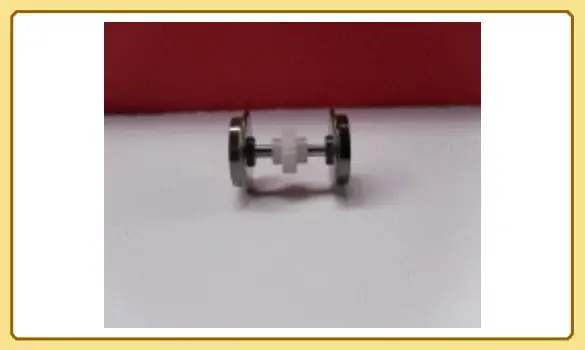 1 essieu avec pignon Y8000