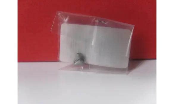 Enjoliveur optique droit